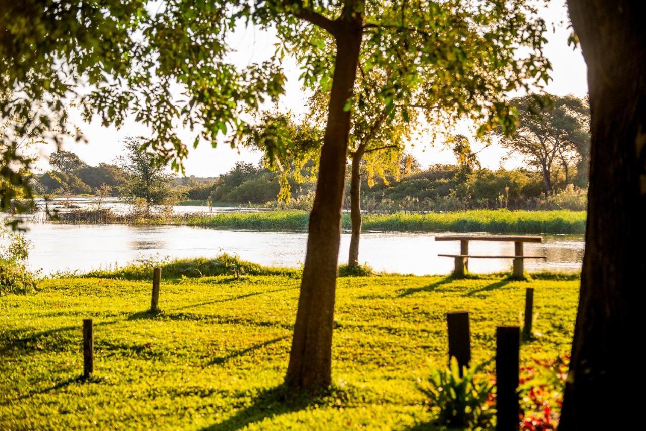 Zambezi Mubala Camp Hotell Katima Mulilo Eksteriør bilde