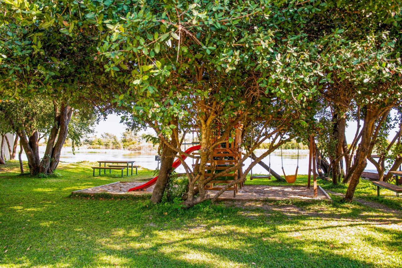 Zambezi Mubala Camp Hotell Katima Mulilo Eksteriør bilde