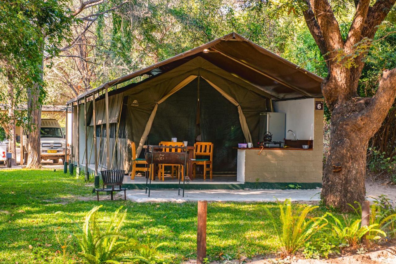 Zambezi Mubala Camp Hotell Katima Mulilo Eksteriør bilde