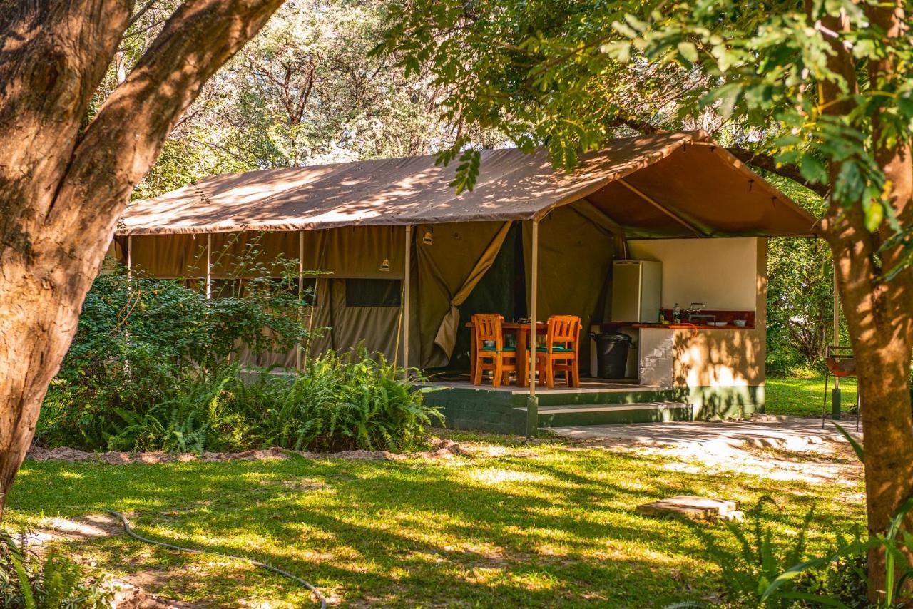 Zambezi Mubala Camp Hotell Katima Mulilo Eksteriør bilde