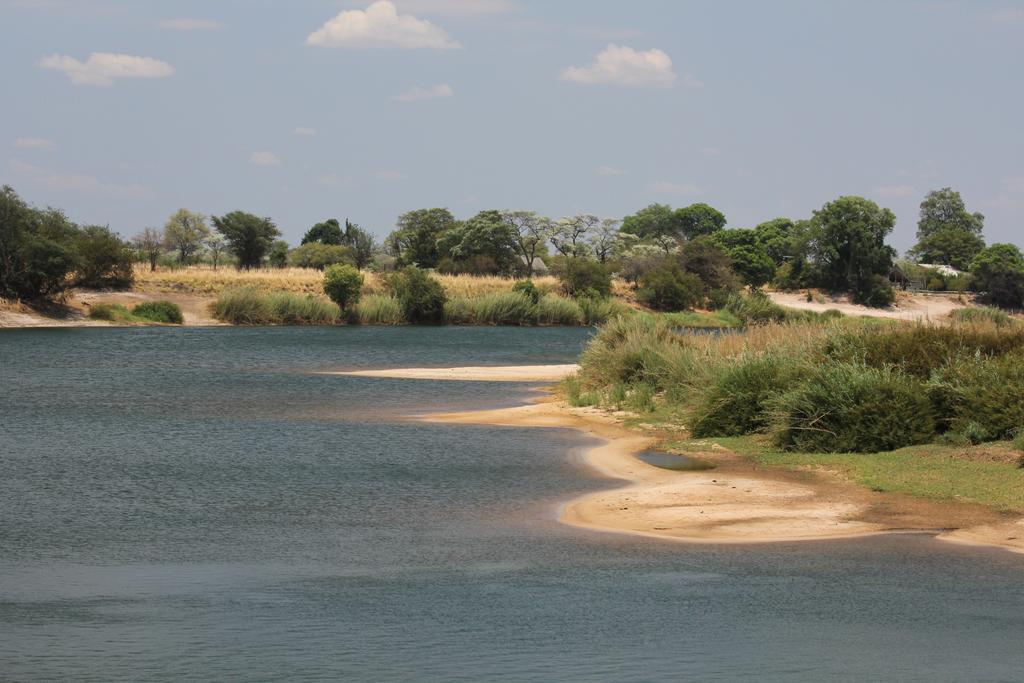Zambezi Mubala Camp Hotell Katima Mulilo Eksteriør bilde