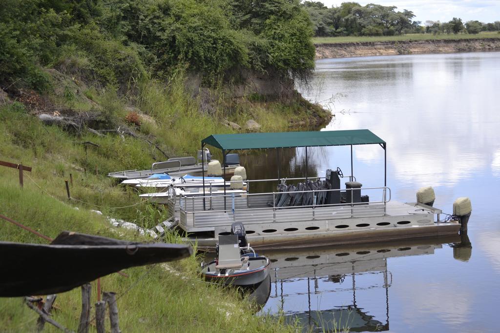 Zambezi Mubala Camp Hotell Katima Mulilo Eksteriør bilde